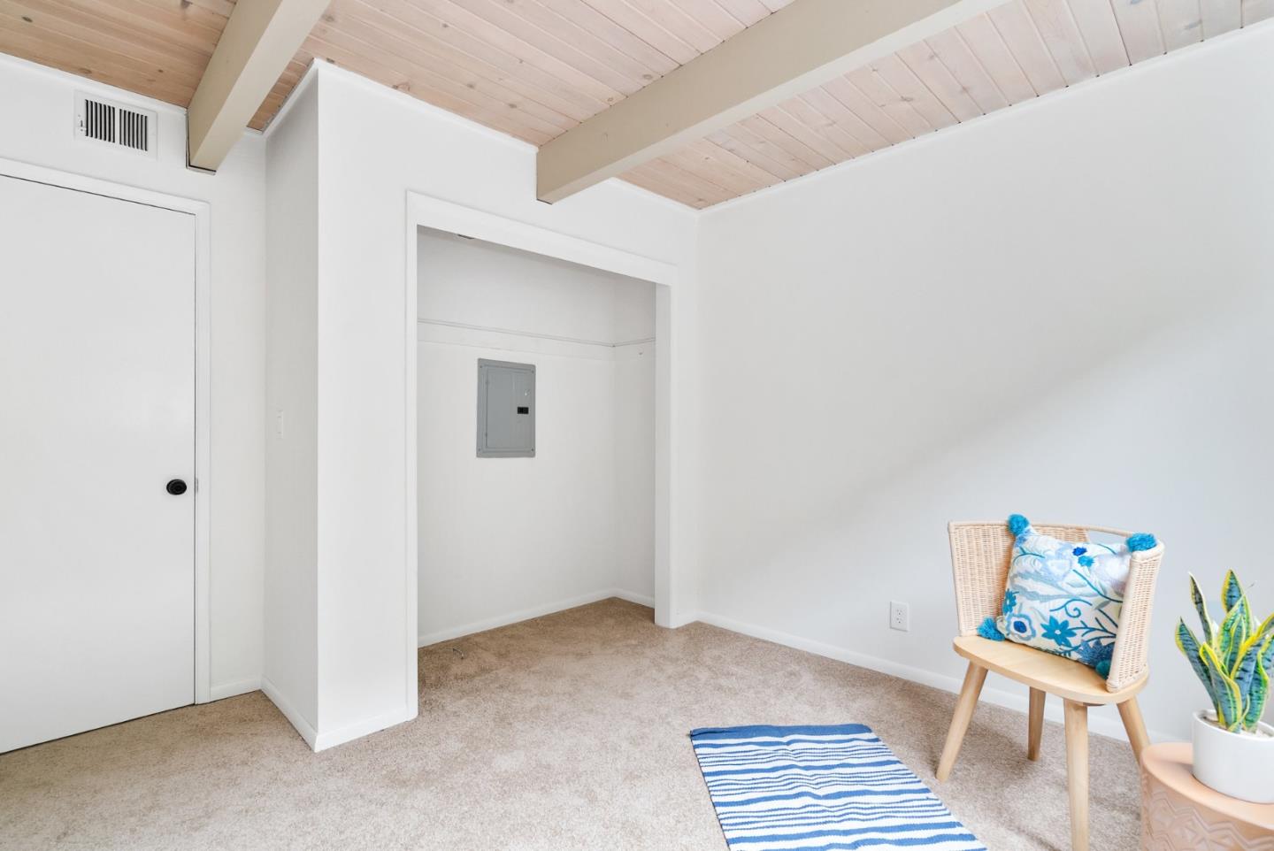 215 Martin Drive Aptos, CA 95003 - Photo 42 of 51 a view of room with furniture