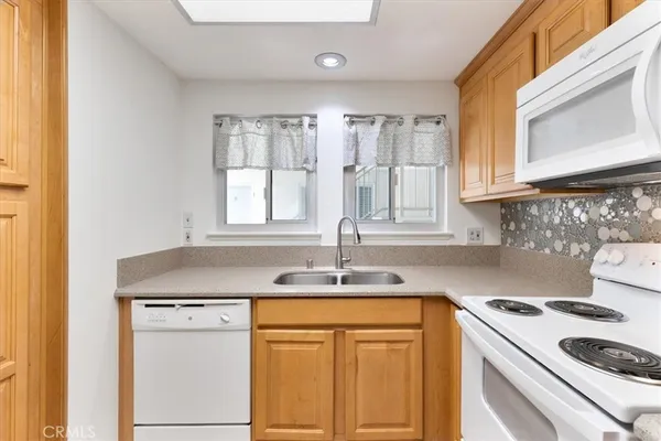 $369,000 | 2104 Ronda Granada, Unit A, Laguna Woods, CA 92637