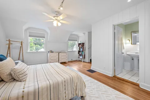 $1,795,000 | 2530 Kenilworth Avenue, Wilmette, IL 60091