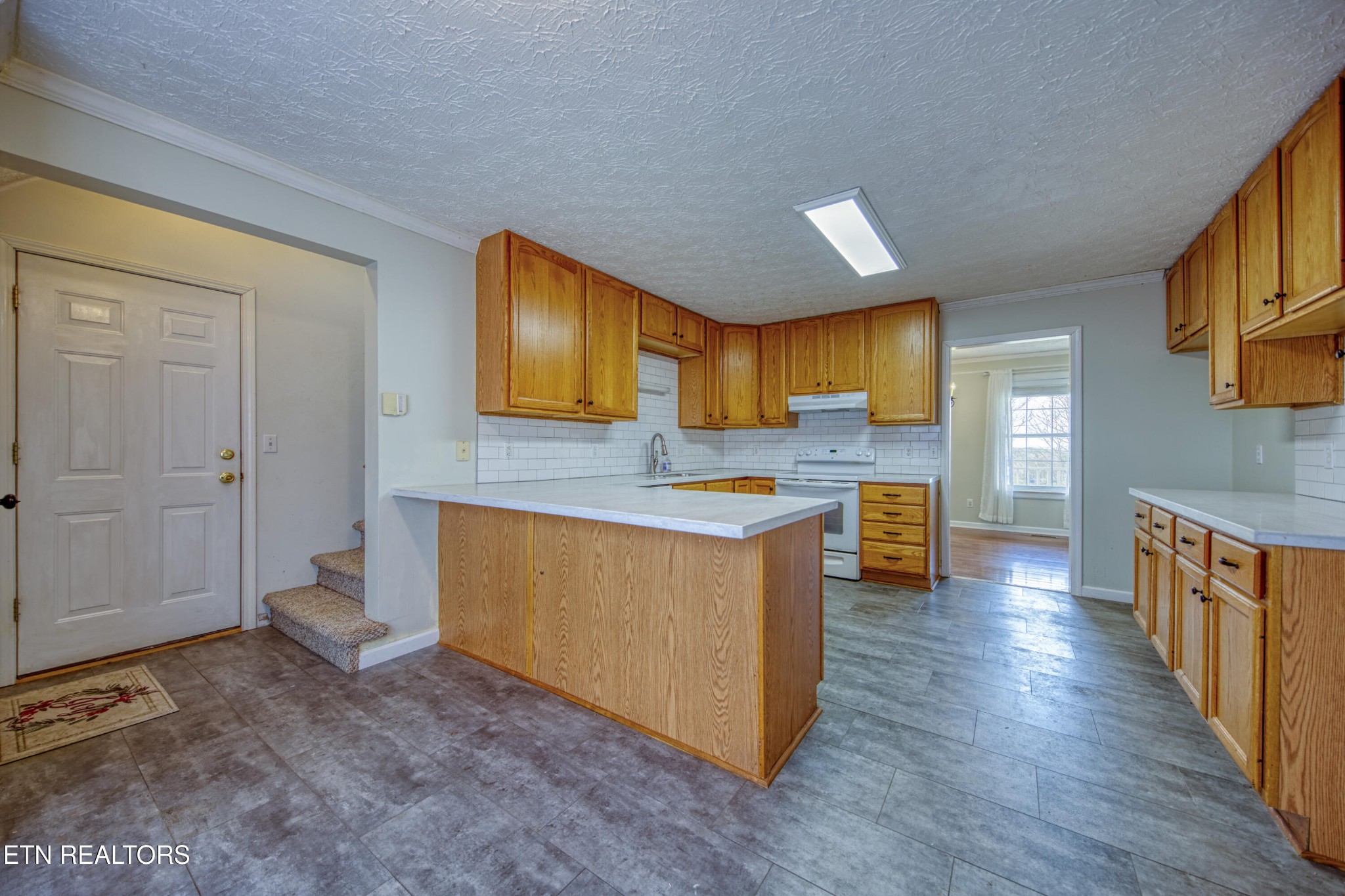 910 Ridge Circle Road Andersonville, TN 37705 - Photo 8 of 39 Gallery Image 8