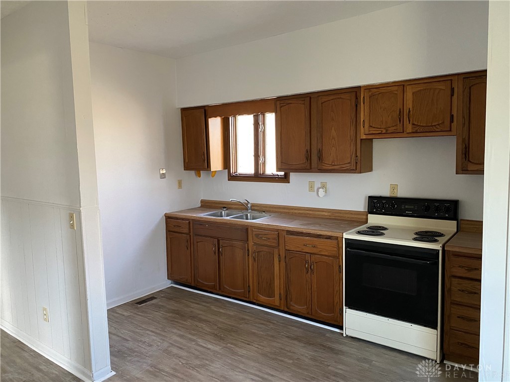 2903 Old Troy Pike Riverside, OH 45404 - Photo 11 of 12