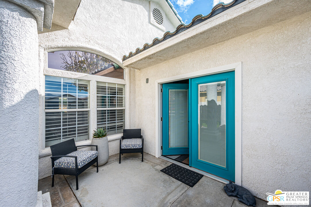 68210 Bella Vista Road Cathedral City, CA 92234 - Photo 29 of 47 a living room with furniture