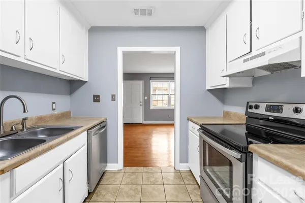 $1,100 | 3519 Benard Avenue, Unit 2, Charlotte, NC 28206