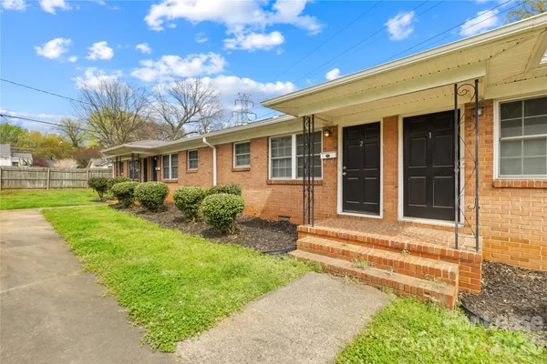 $1,100 | 3519 Benard Avenue, Unit 2, Charlotte, NC 28206