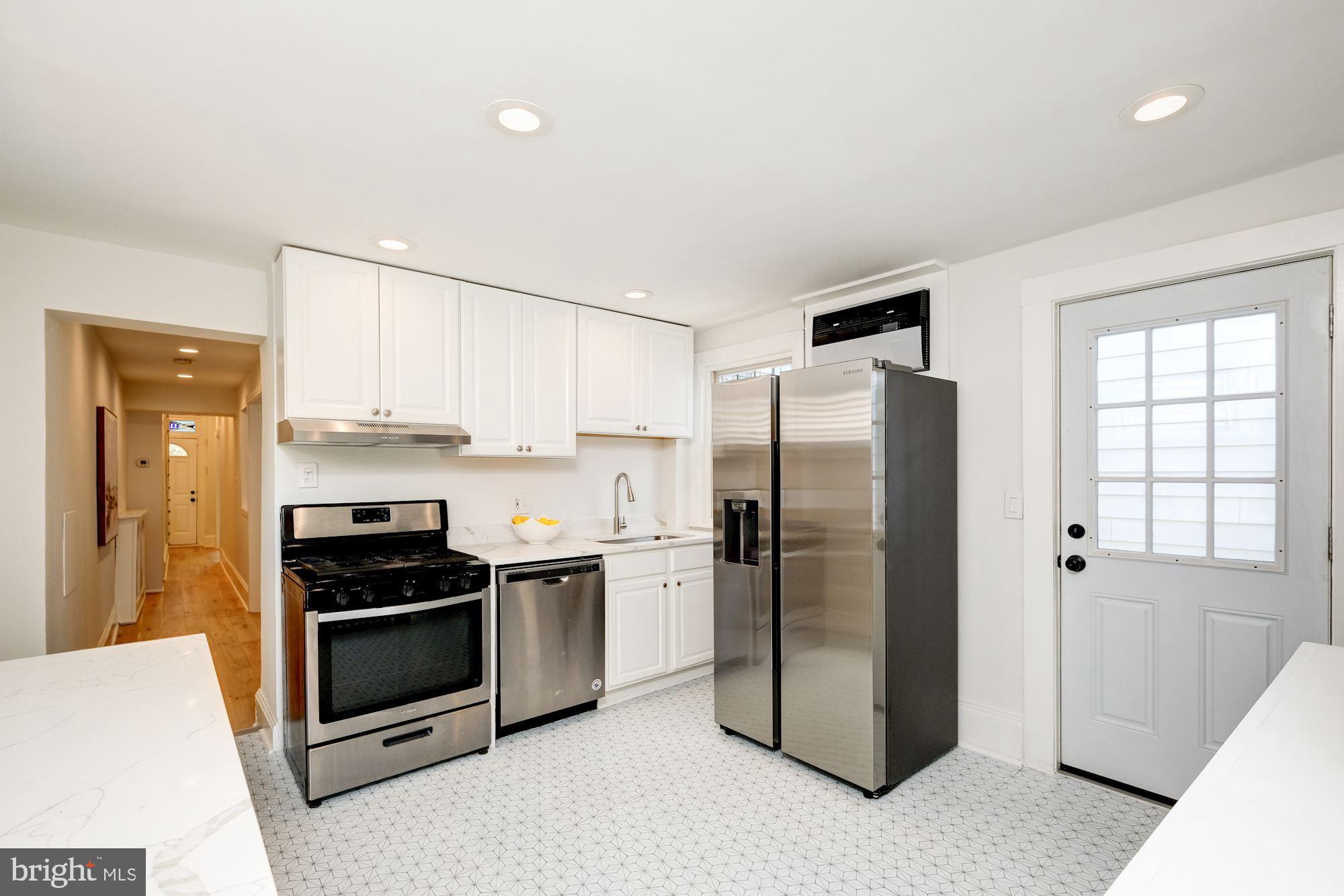 1136 5th Street Northeast Washington, DC 20002 - Photo 16 of 45 Eat-In Kitchen
