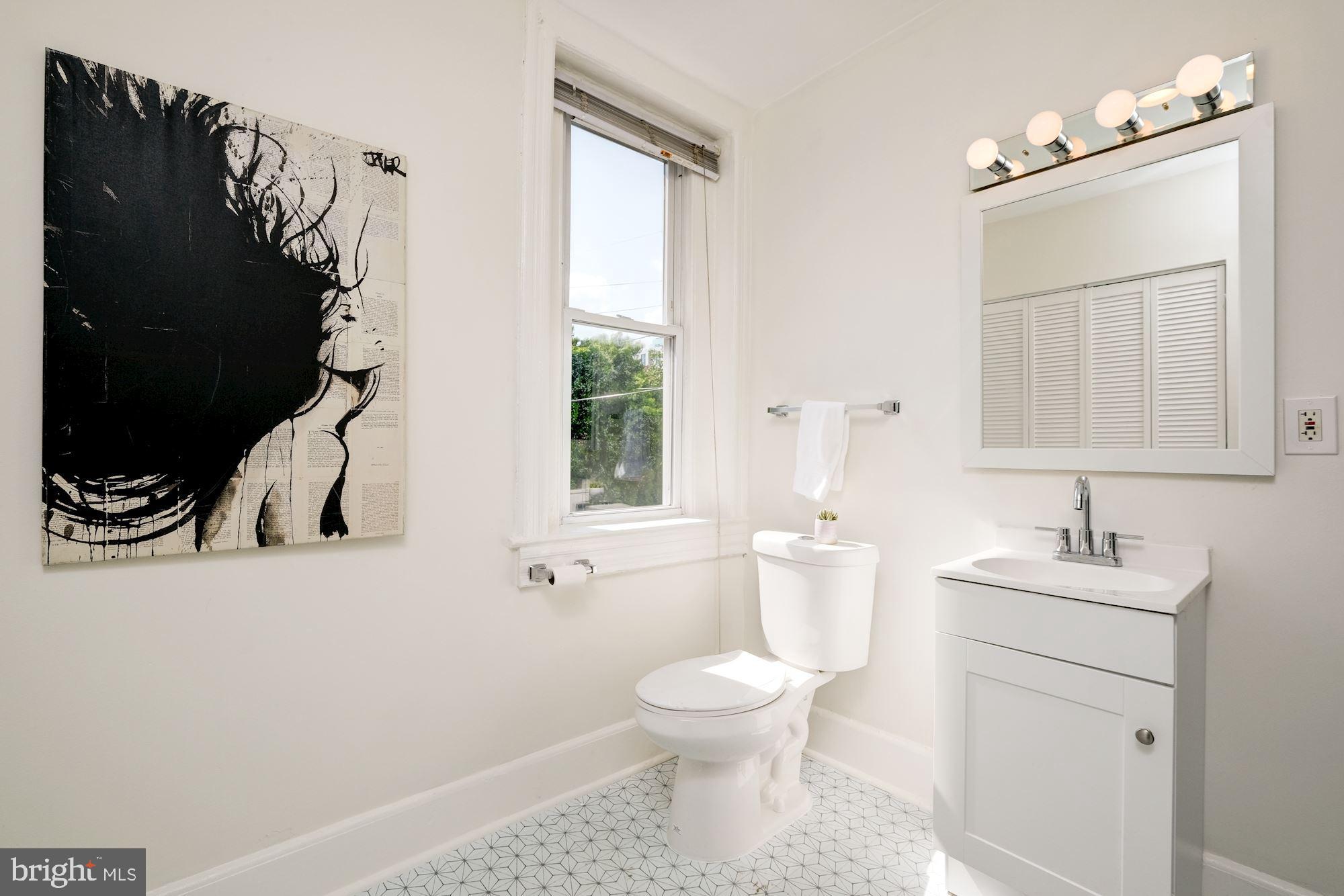 1136 5th Street Northeast Washington, DC 20002 - Photo 19 of 45 Powder Room