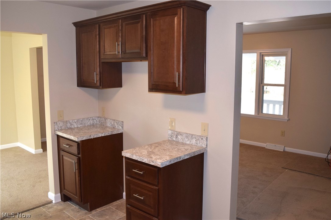 3927 Rangely Road Barberton, OH 44203 - Photo 11 of 29 Gallery Image 11