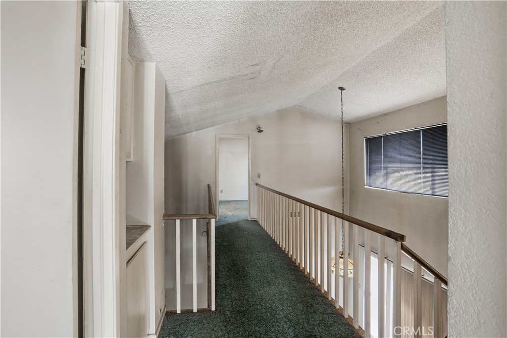 11251 Westfall Lane Riverside, CA 92505 - Photo 20 of 37