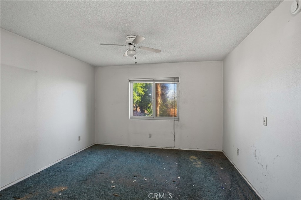 11251 Westfall Lane Riverside, CA 92505 - Photo 27 of 37