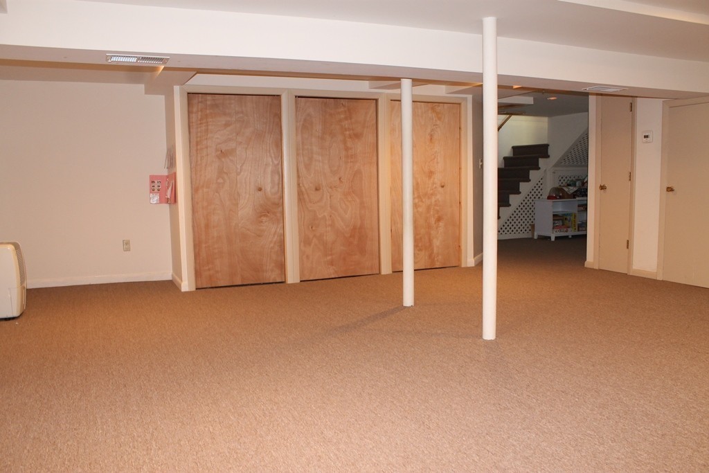 139 Ellsworth Avenue Springfield, MA 01118 - Photo 13 of 18 Gallery Image 13