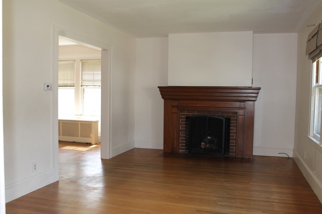 139 Ellsworth Avenue Springfield, MA 01118 - Photo 6 of 18 Gallery Image 6