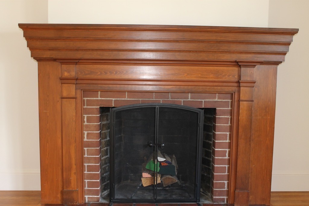 139 Ellsworth Avenue Springfield, MA 01118 - Photo 7 of 18 Gallery Image 7