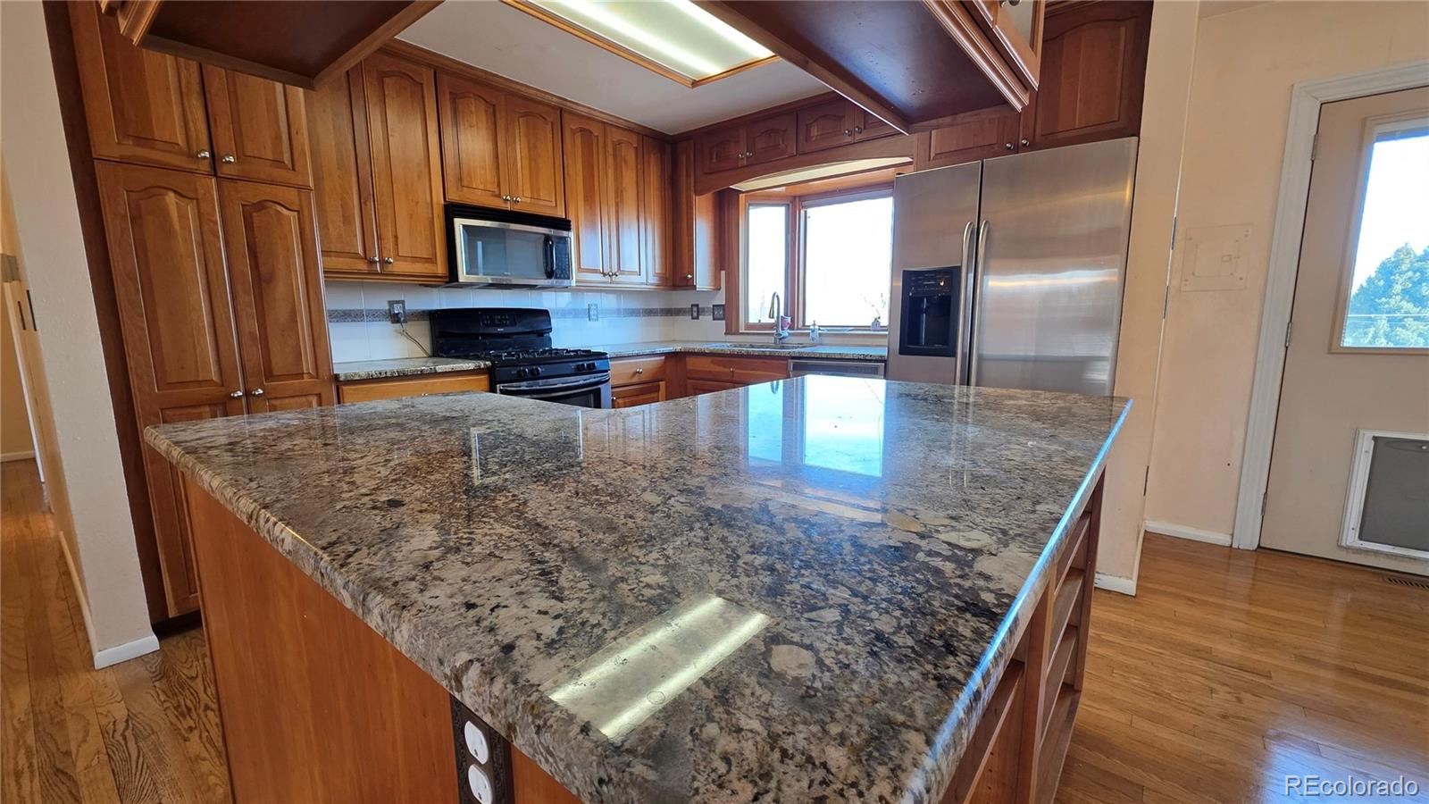 7714 Reed Street Arvada, CO 80003 - Photo 8 of 23