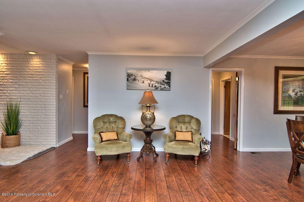 107 Hillcrest Road Moscow, PA 18444 - Photo 12 of 58