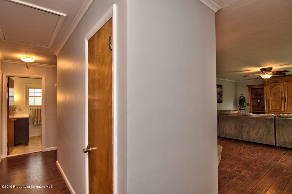 107 Hillcrest Road Moscow, PA 18444 - Photo 35 of 58