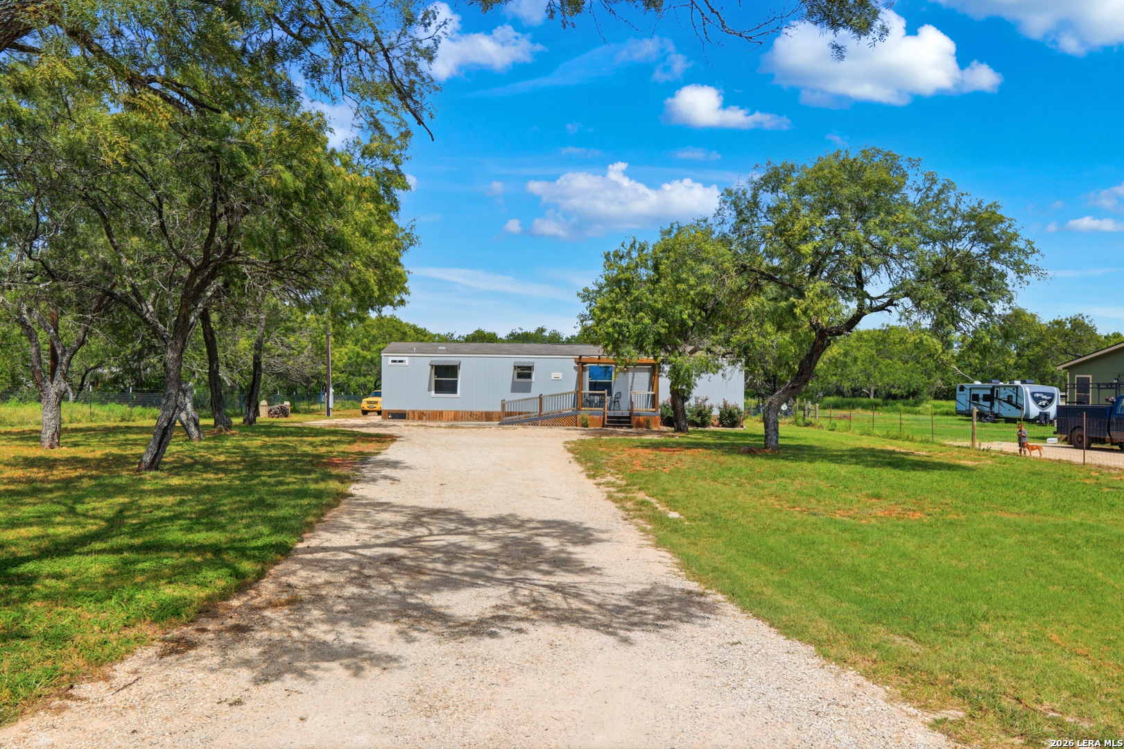 3089 Rakowitz Road Adkins, TX 78101 - Photo 7 of 38