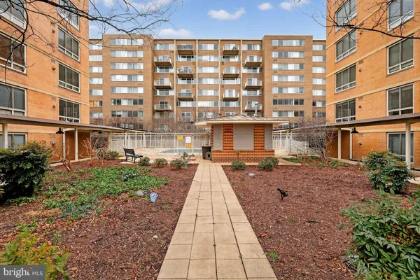 $289,000 | 800 4th Street Southwest, Unit S124, Washington, DC 20024