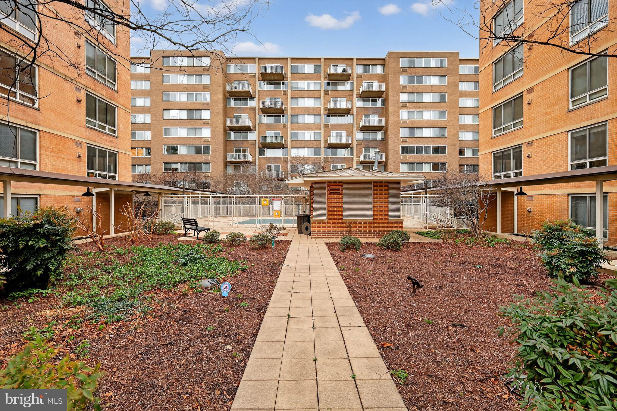 800 4th Street Southwest, Unit S124 Washington, DC 20024 - Photo 1 of 30