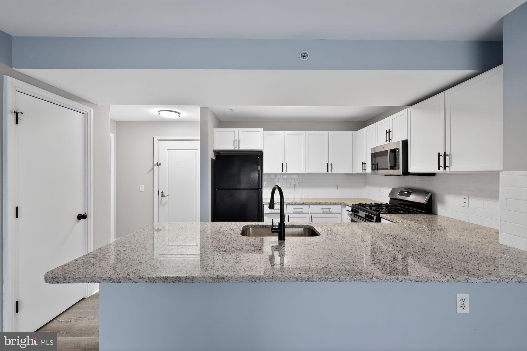 800 4th Street Southwest, Unit S124 Washington, DC 20024 - Photo 17 of 30