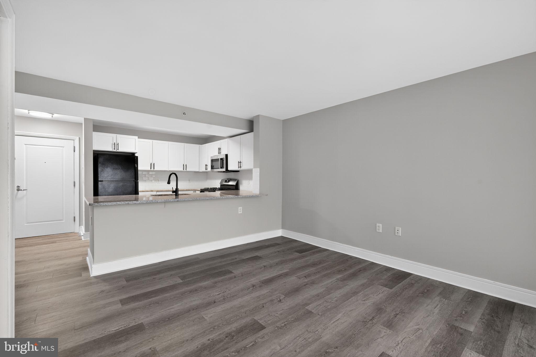 800 4th Street Southwest, Unit S124 Washington, DC 20024 - Photo 20 of 30