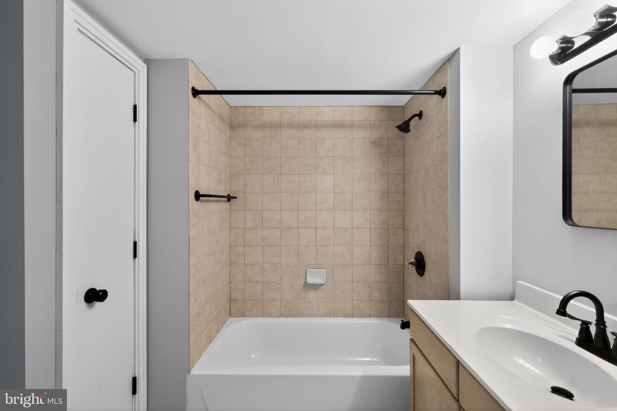 800 4th Street Southwest, Unit S124 Washington, DC 20024 - Photo 24 of 30