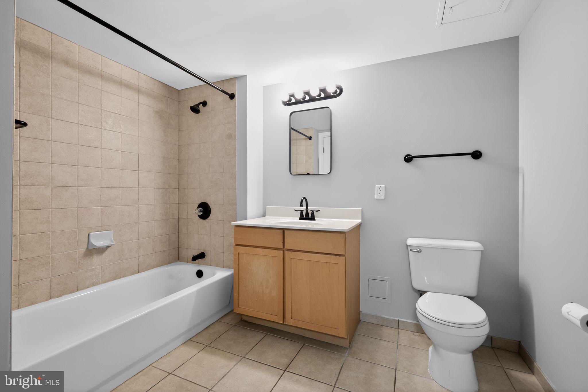 800 4th Street Southwest, Unit S124 Washington, DC 20024 - Photo 25 of 30