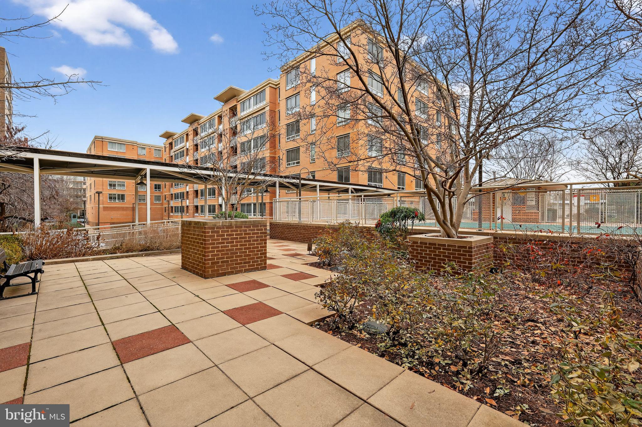 800 4th Street Southwest, Unit S124 Washington, DC 20024 - Photo 4 of 30