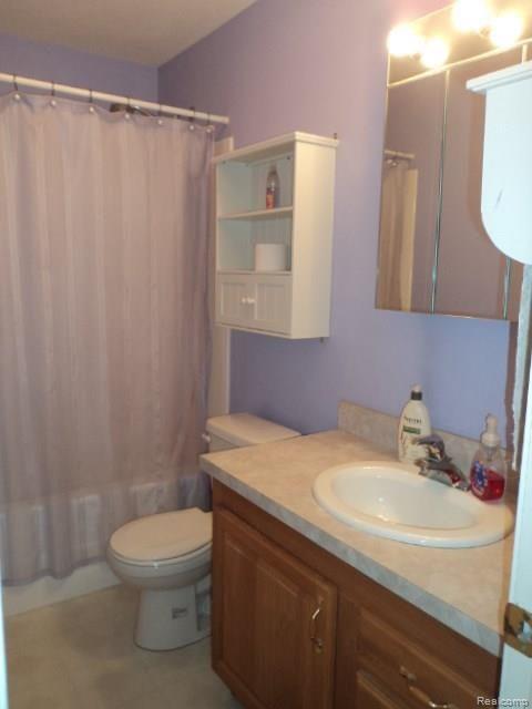 4815 Cuttle Road St. Clair, MI 48079 - Photo 13 of 26 4815 Cuttle 008.JPG