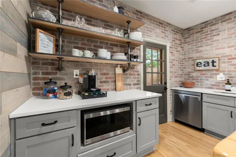 $549,900 | 209 Hampshire Avenue, Decatur, GA 30030