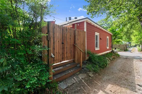 $549,900 | 209 Hampshire Avenue, Decatur, GA 30030