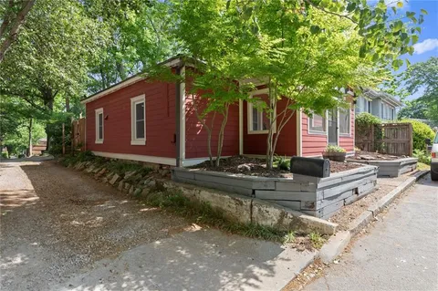 $549,900 | 209 Hampshire Avenue, Decatur, GA 30030