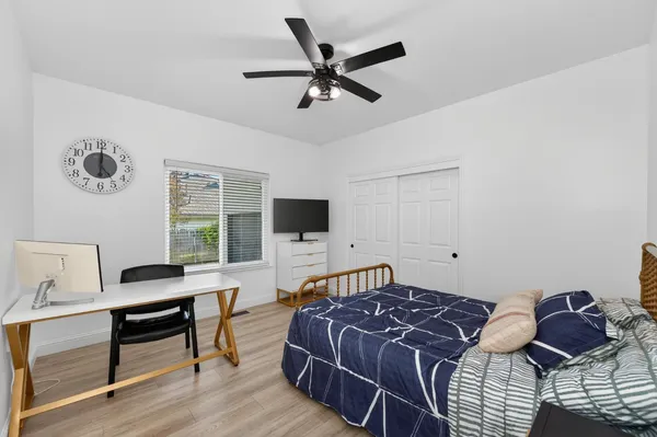 $1,300,000 | 2853 Carolina Avenue, Clovis, CA 93611