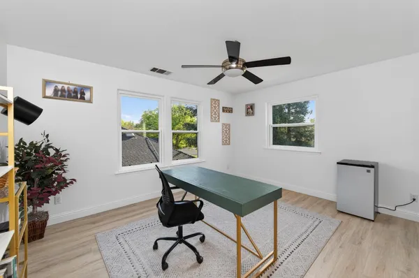 $1,300,000 | 2853 Carolina Avenue, Clovis, CA 93611