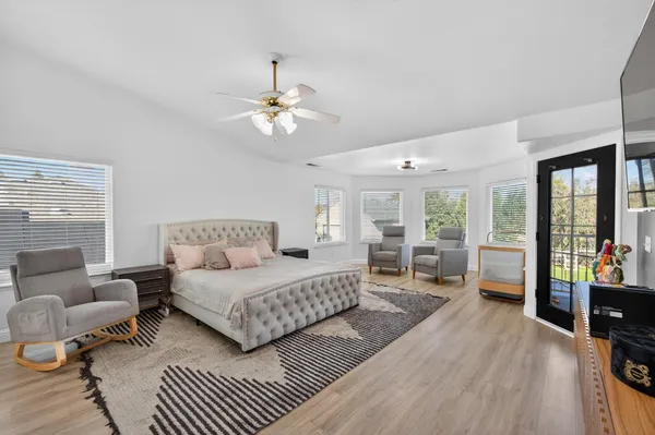 $1,300,000 | 2853 Carolina Avenue, Clovis, CA 93611