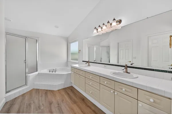 $1,300,000 | 2853 Carolina Avenue, Clovis, CA 93611