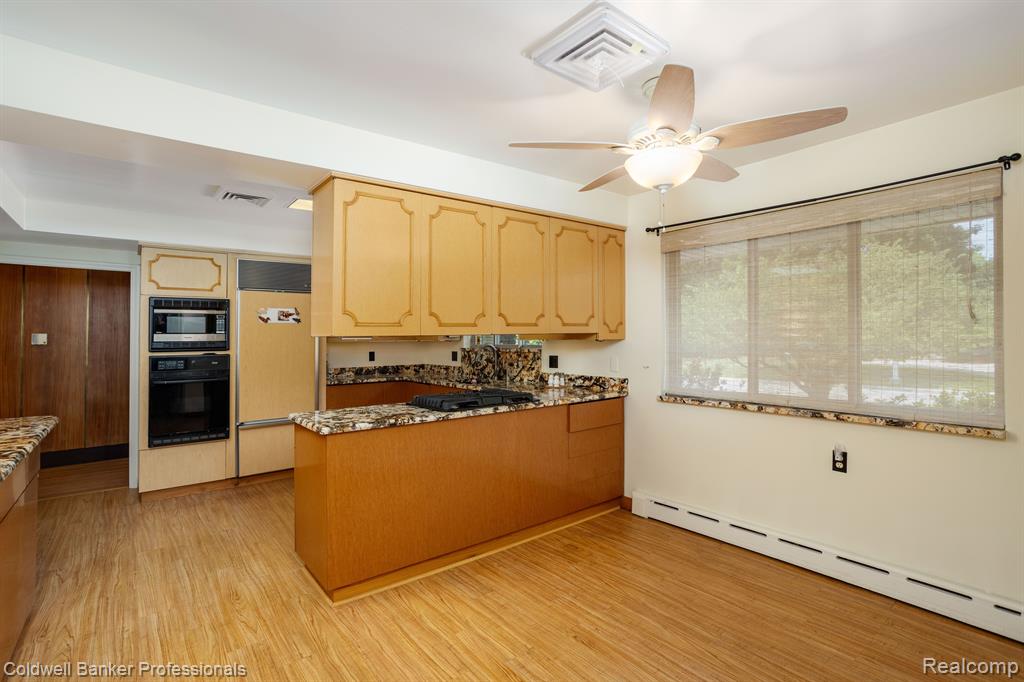 75 Shoreham Road Grosse Pointe Shores, MI 48236 - Photo 8 of 39