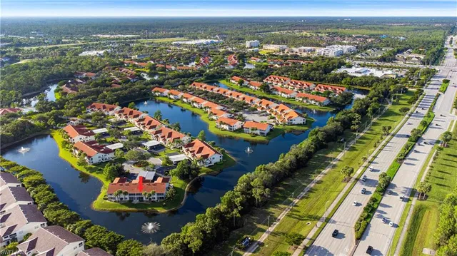 $4,800 | 5455 Worthington Lane, Unit 202, Naples, FL 34110