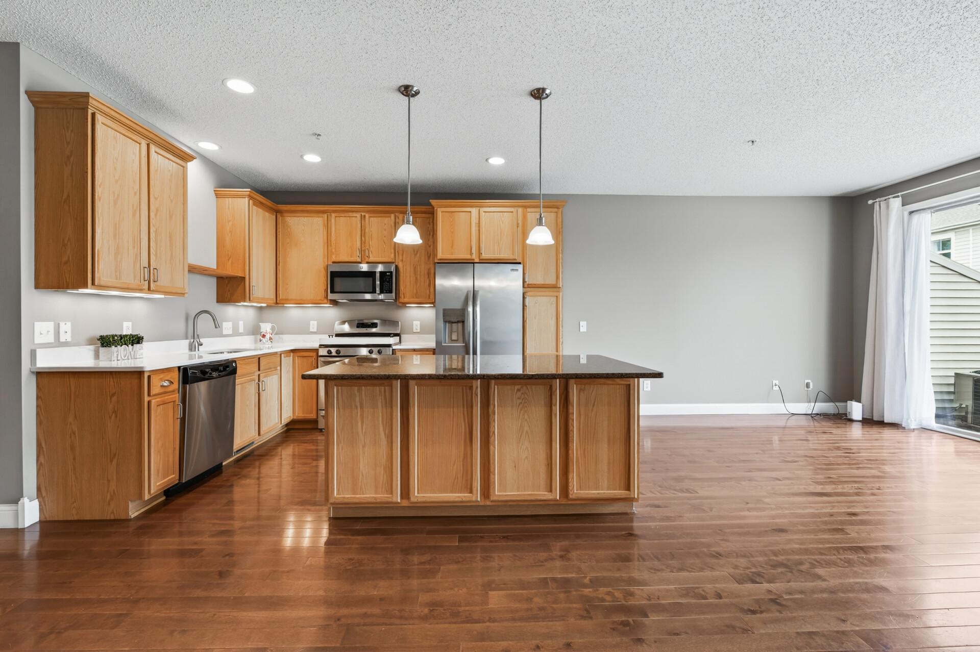 4735 Victor Path, Unit 6 Hugo, MN 55038 - Photo 16 of 44