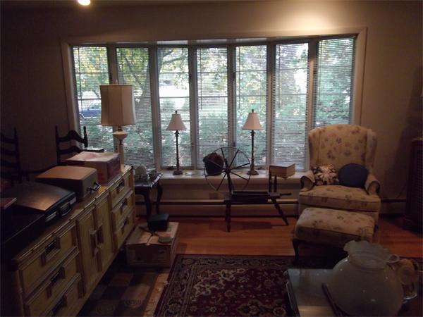 125 Squire Lane Springfield, MA 01118 - Photo 11 of 20 Gallery Image 11