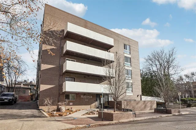 $300,000 | 1050 North Lafayette Street, Unit 108, Denver, CO 80218