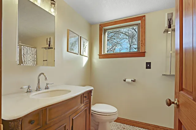 $550,000 | 9105 Gittings Road, Mount Pleasant, WI 53406