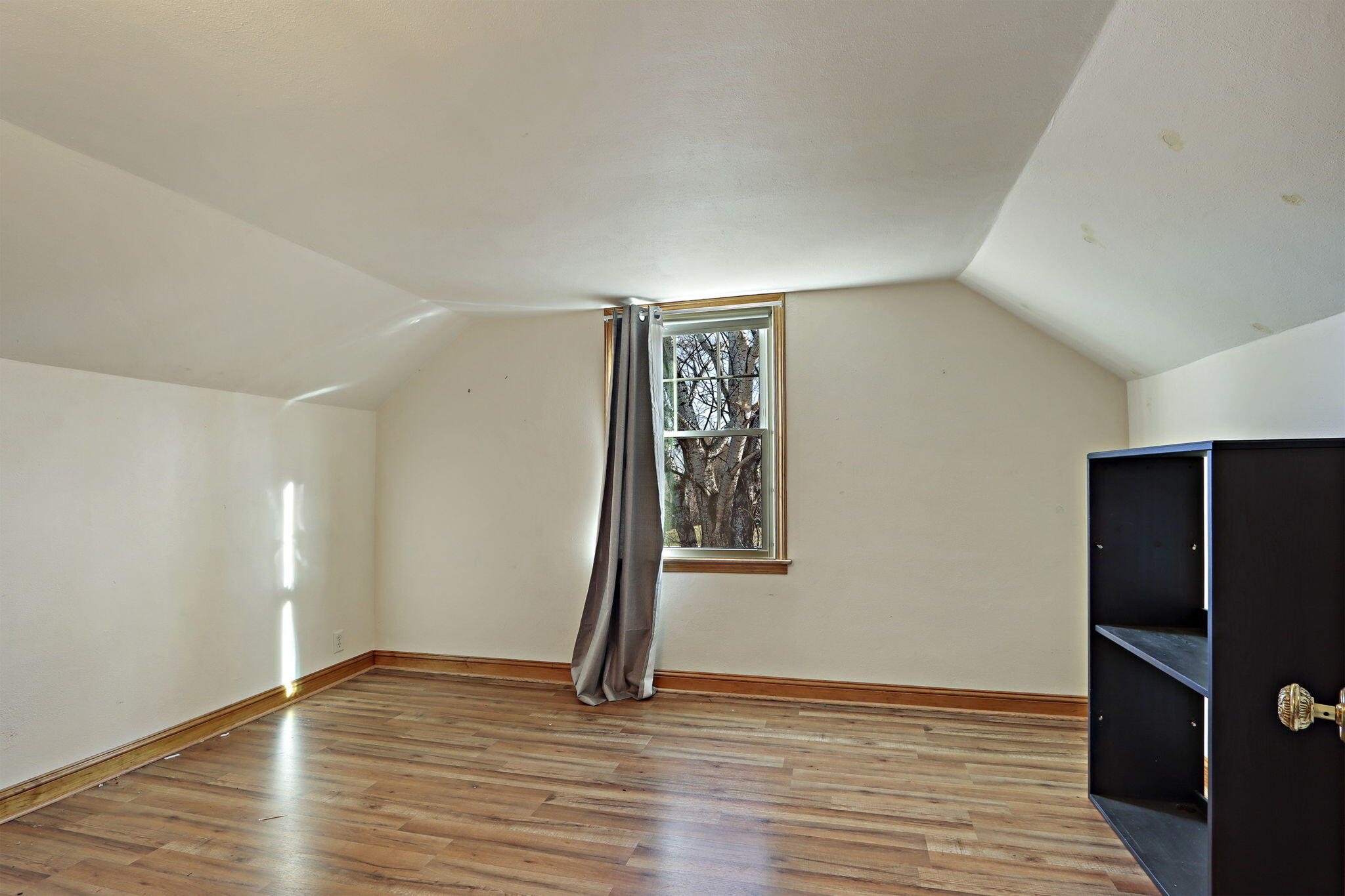 9105 Gittings Road Mount Pleasant, WI 53406 - Photo 16 of 31 Bedroom