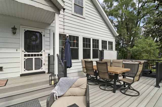 $550,000 | 9105 Gittings Road, Mount Pleasant, WI 53406