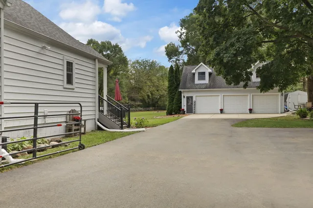 $550,000 | 9105 Gittings Road, Mount Pleasant, WI 53406