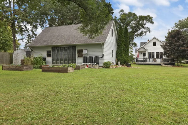 $550,000 | 9105 Gittings Road, Mount Pleasant, WI 53406