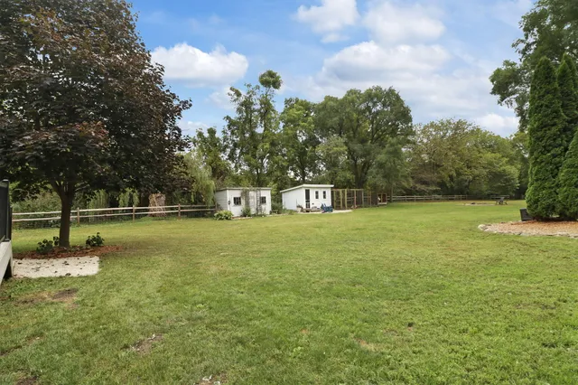 $550,000 | 9105 Gittings Road, Mount Pleasant, WI 53406