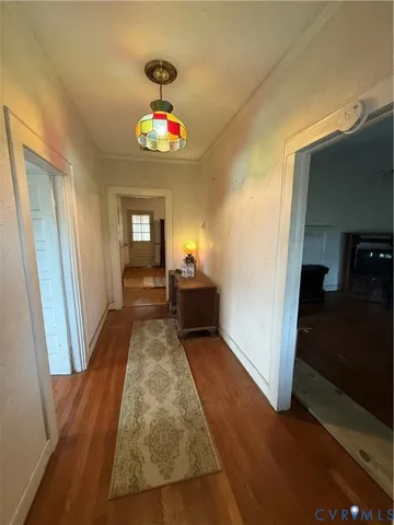 a view of a living room