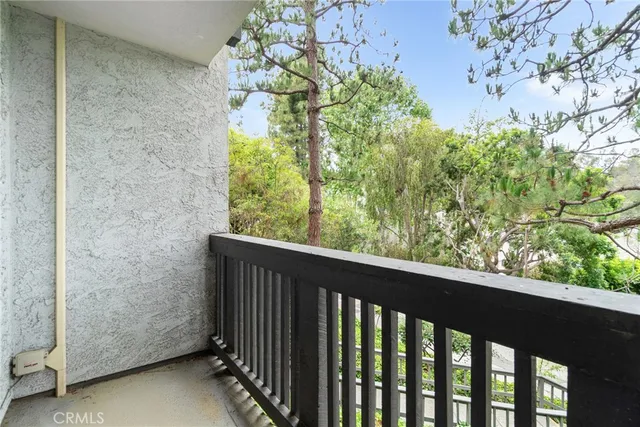 $385,000 | 3605 West Hidden Lane, Unit 112, Rolling Hills Estates, CA 90274