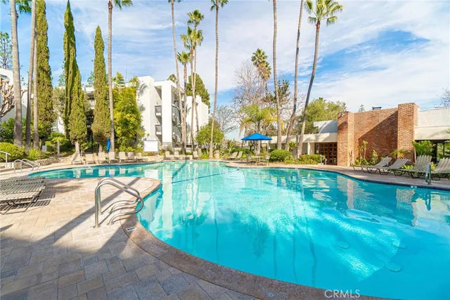 $385,000 | 3605 West Hidden Lane, Unit 112, Rolling Hills Estates, CA 90274