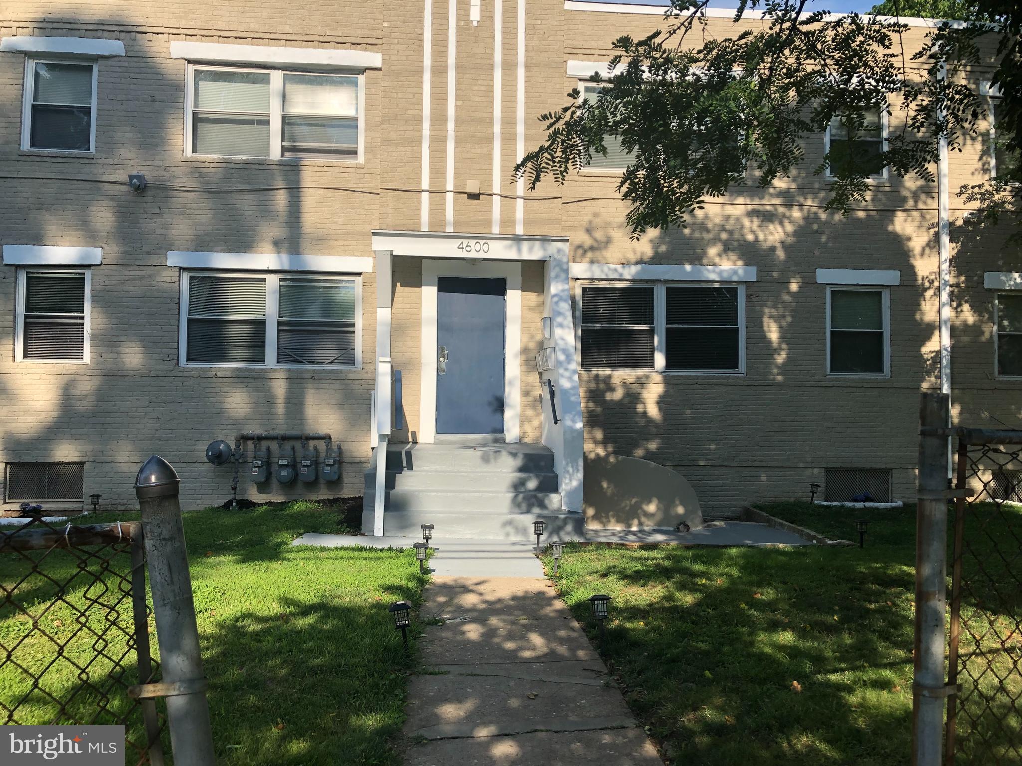 4600 Hillside Road Southeast Washington, DC 20019 - Photo 2 of 5 Gallery Image 2